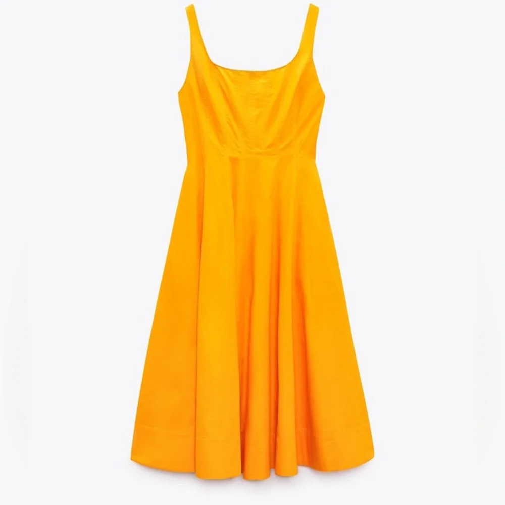Zara Poplin Tank Dress - Picture 12 of 16